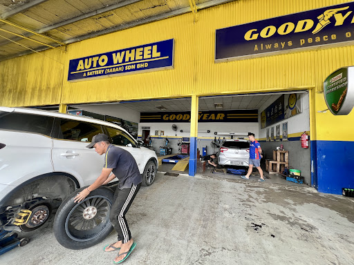 Auto Wheel & Battery