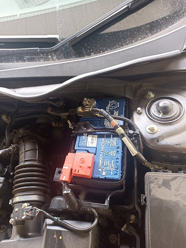 Smart Battery Trading ( Kedai Bateri Kereta Bandar Saujana Putra - BSP )